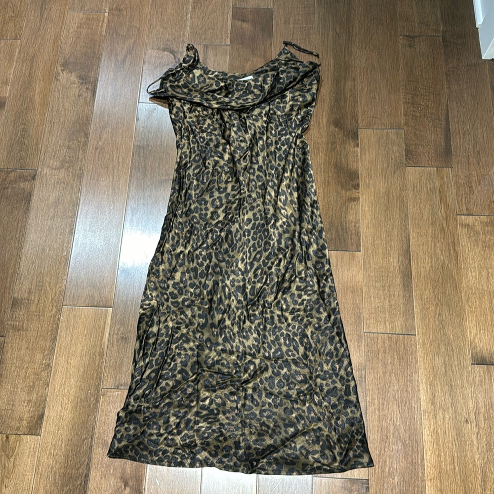 Zara dress size M